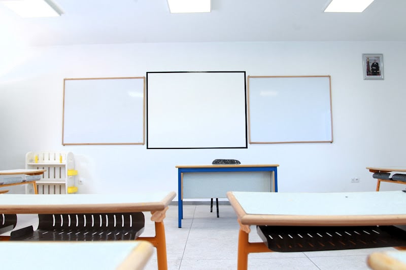 حادثة تمارة المأساوية: تسليط الضوء على تحديات الصحة النفسية في المدارس المغربية ودور الدعم المبكر