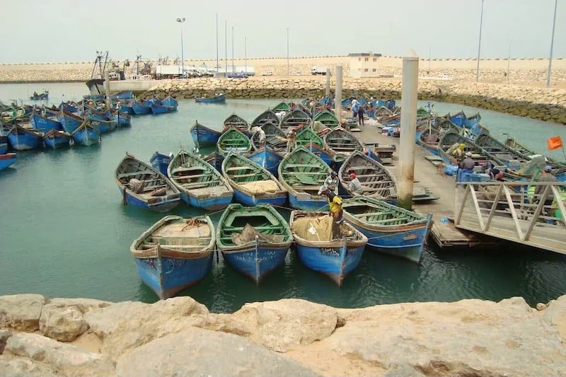 سلطات الصيد البحري ببوجدور توقف الإبحار بسبب اضطرابات جوية متوقعة