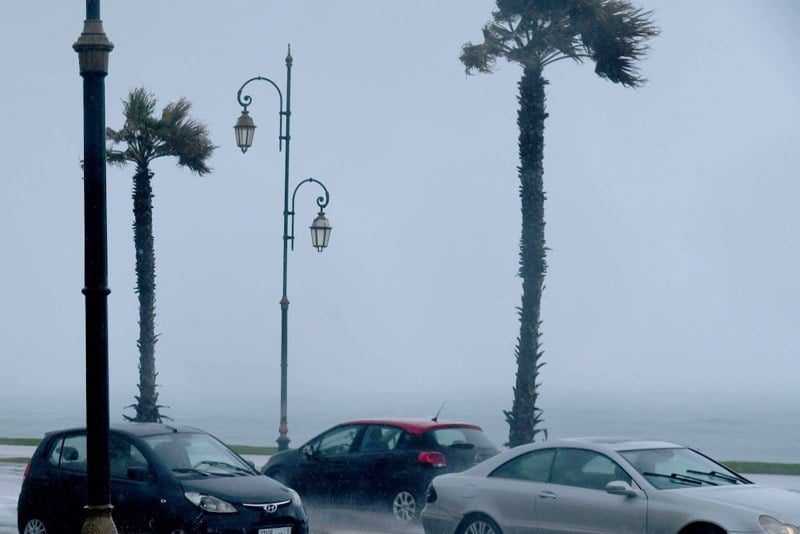 توقعات بتسجيل زخات رعدية قوية ورياح عاصفية بعدد من أقاليم المغرب