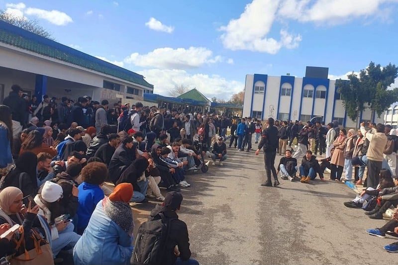 إقصاء طلبة جامعة ابن طفيل يثير جدلاً بين الحق في التعليم والانضباط الجامعي