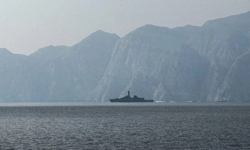 لبنان يقرر سحب اعتماد سفير إيران الجديد ويطلب منه مغادرة البلاد