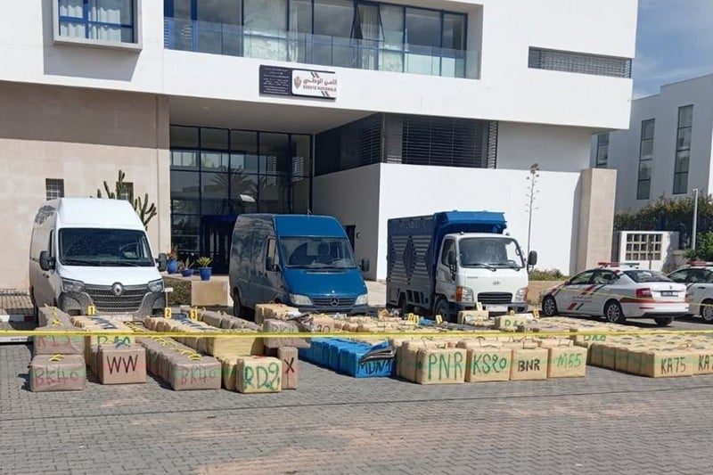 الشرطة المغربية تحبط محاولة تهريب دولي للمخدرات في الصويرة وتضبط 11 طنا و755 كيلوغراما من الشيرا
