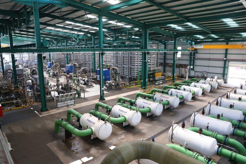 محطة الجرف الأصفر للتحلية: إنتاج 250 مليون متر مكعب سنوياً لدعم الصناعة وتوفير مياه الشرب