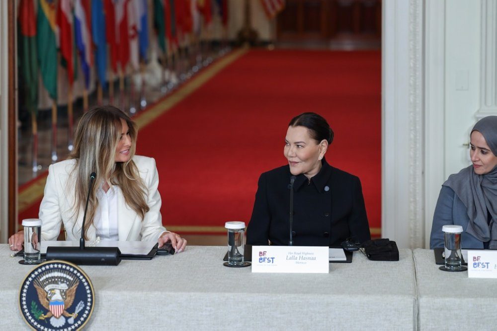 الأميرة للا حسناء تمثل المغرب في قمة التحالف العالمي من أجل الأطفال