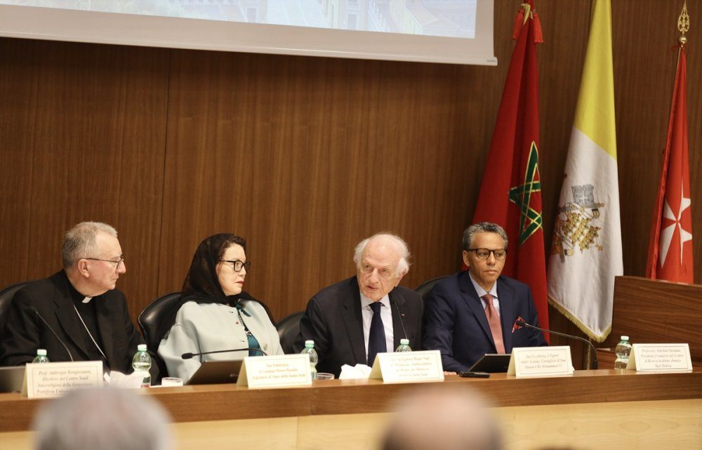 المغرب والفاتيكان يحتفلان بالذكرى الخمسين لإقامة العلاقات الدبلوماسية بينهما