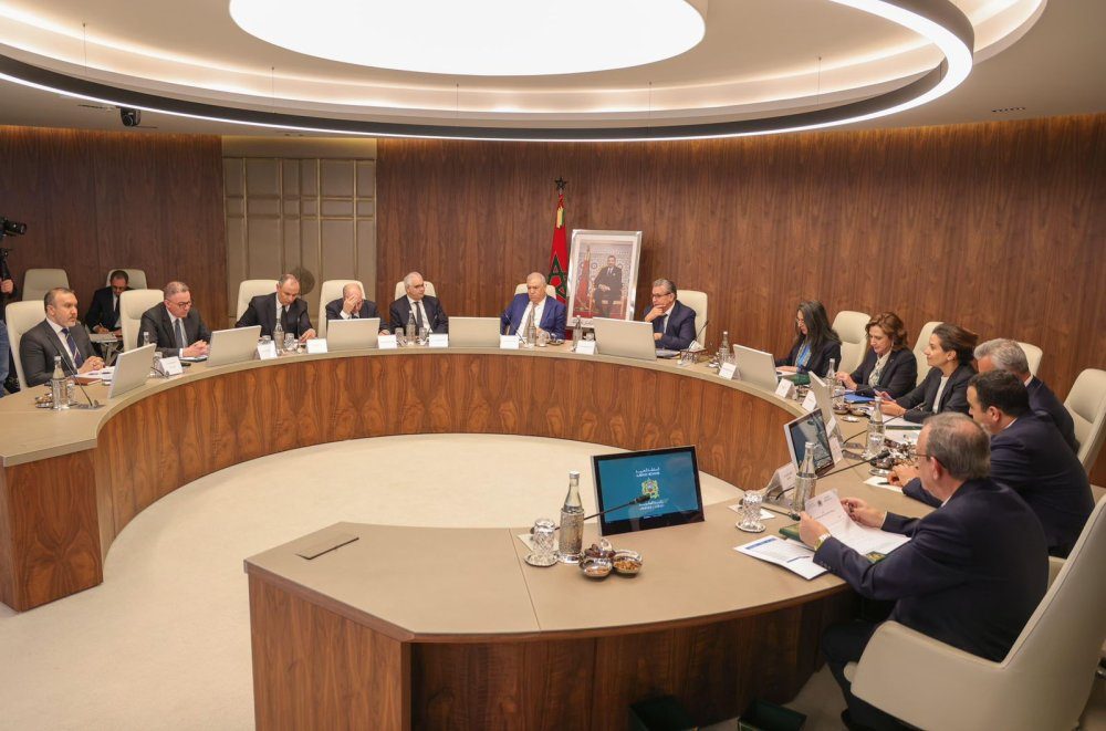 الحكومة تواصل دعم أسعار غاز البوتان والكهرباء رغم ارتفاع الأسعار العالمية