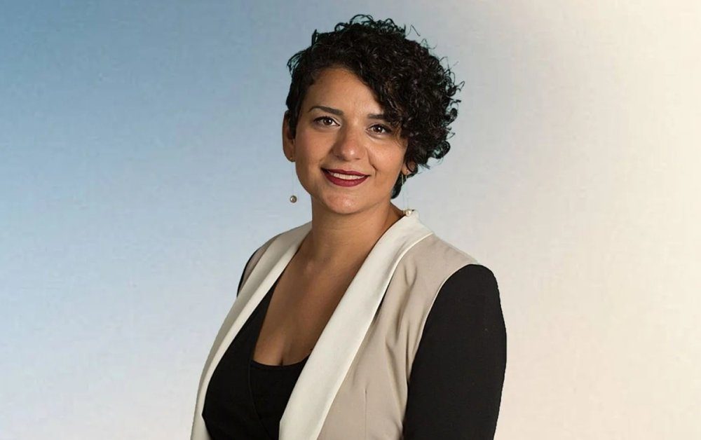 باريس: تعيين المغربية الفرنسية لمياء العراجة نائبة أولى لعمدة العاصمة