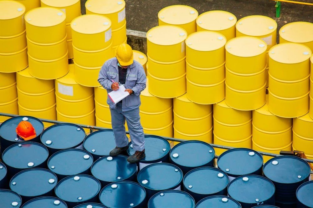 أسعار النفط تتجاوز 110 دولارات للبرميل وسط تصاعد التوترات في الشرق الأوسط