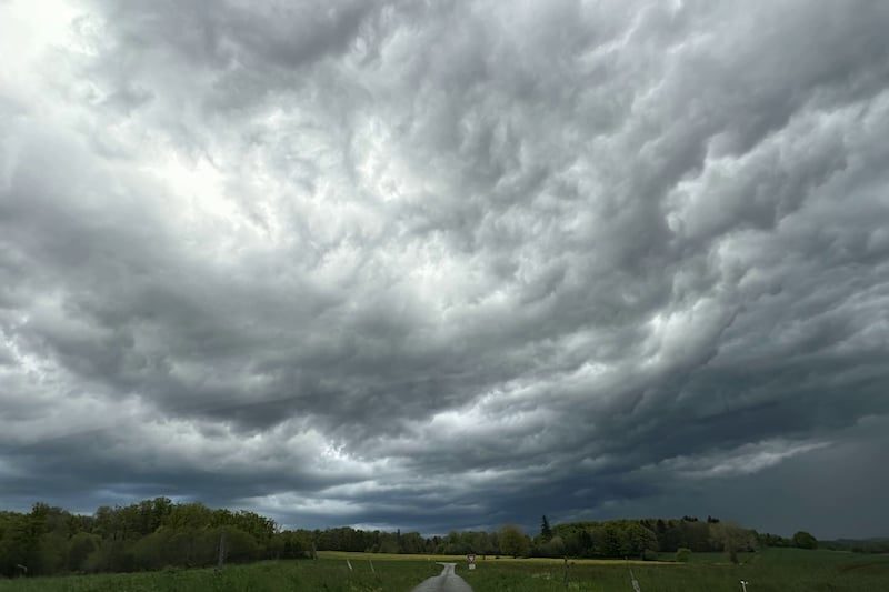 توقعات أرصادية ليوم الاثنين: أجواء باردة وأمطار متفرقة ورياح قوية بعدة مناطق مغربية
