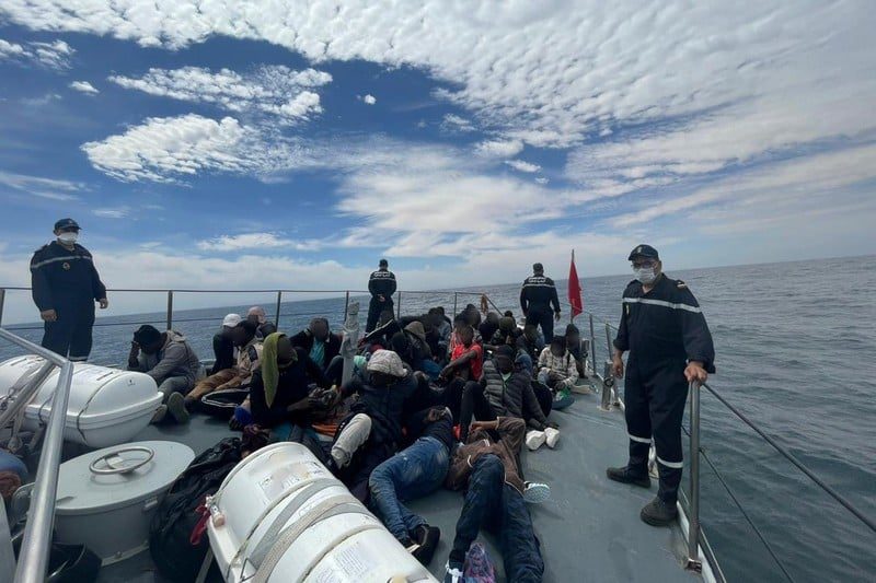 اليوروبول: تفكيك شبكة دولية لتهريب المهاجرين في المتوسط بمشاركة مغاربة