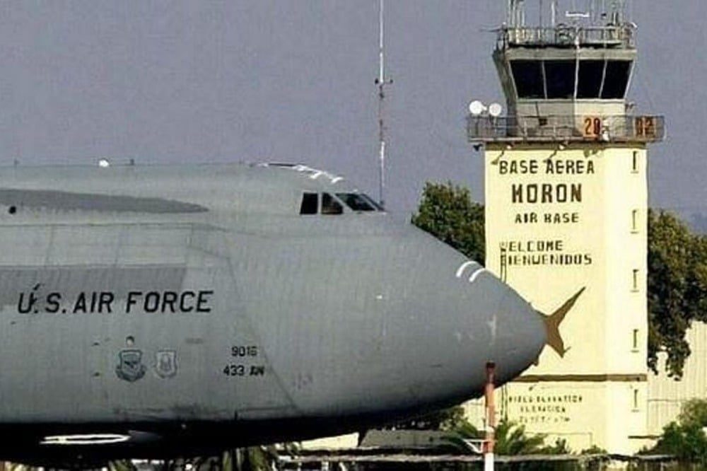 تصريحات إسبانية حول نقل قاعدة مورون الجوية إلى المغرب تثير جدلاً في مدريد