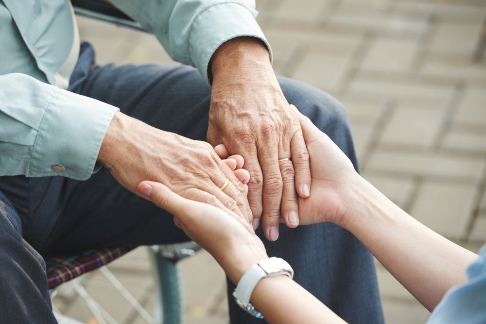 التشخيص المتأخر لمرض باركنسون في المغرب: أعراض مبكرة تُهمل ومخاطر تتفاقم