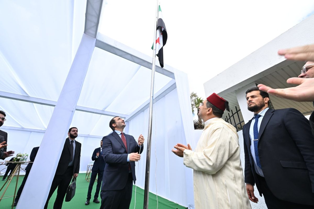 سوريا تستأنف رسمياً نشاط سفارتها في الرباط بحضور وزيري خارجية البلدين