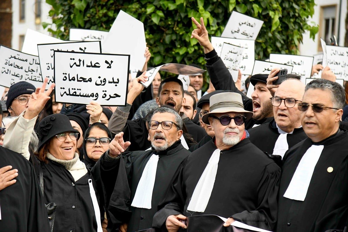 أزمـة بين نقيب المحامين ووزير العدل: نقباء المغرب يهددون بالاستقالة الجماعية
