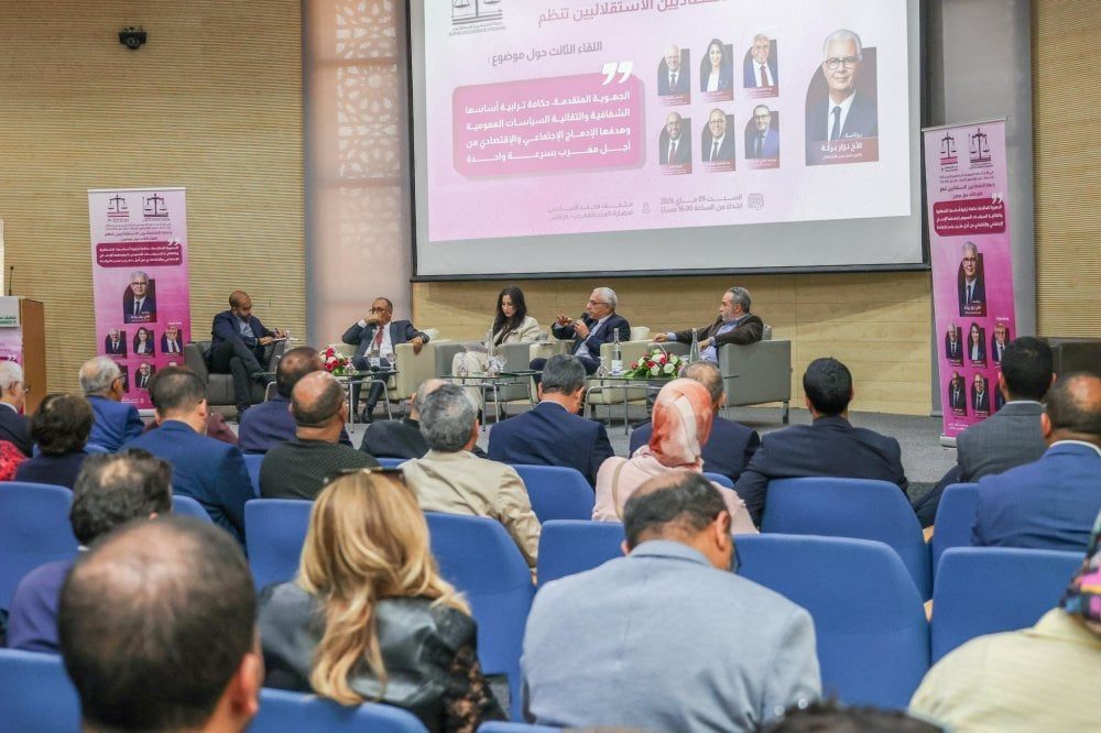 الاستقلال يحذر من “معركة التنفيذ” في مسار الجهوية المتقدمة بالمغرب