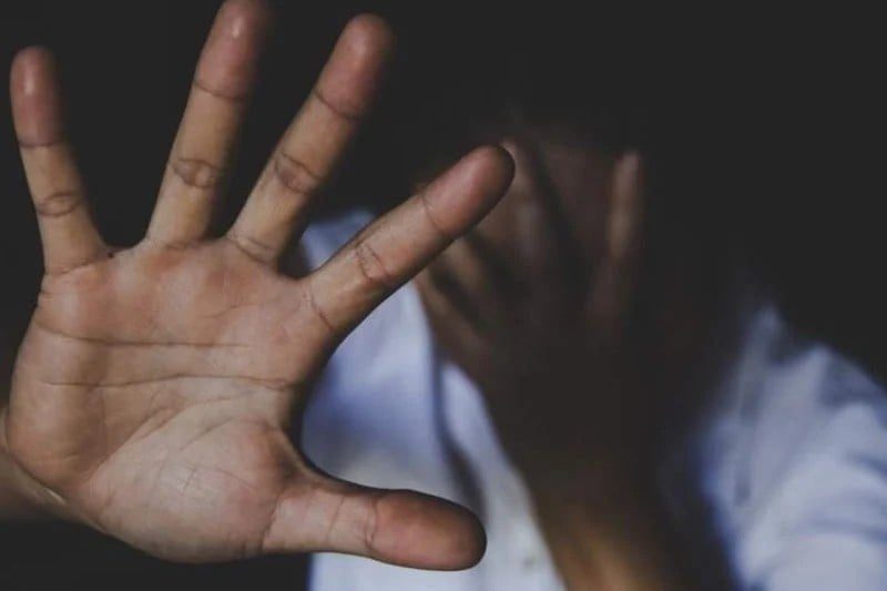 عثور على أحد أبناء ضحية “زنا المحارم” بالمنزه متوفياً في تطور جديد للقضية