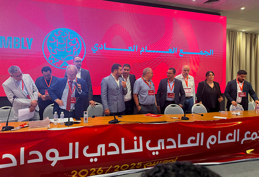 إبراهيم العسري يفوز برئاسة الوداد الرياضي في انتخابات حاسمة