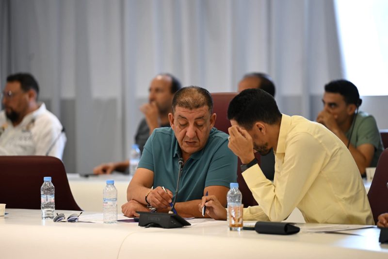 اليوم الدراسي لكرة القدم الشاطئية: خطوات جديدة لتطوير البطولة الوطنية وتعزيز الحكامة