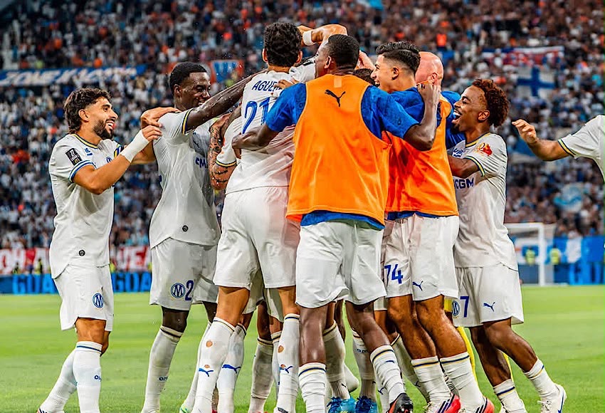 مارسيليا يكتسح ستراسبورغ برباعية في انطلاقة الدوري الفرنسي