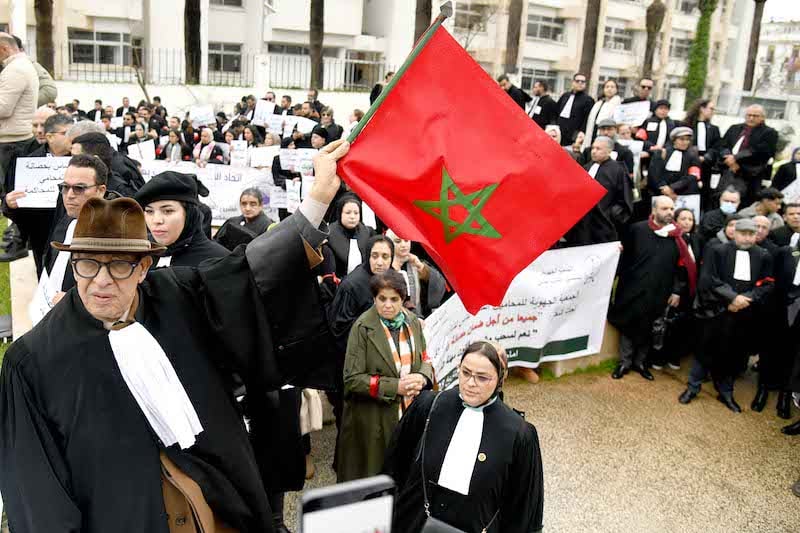تدبير الطعون الانتخابية في ظل إضراب المحامين: استراتيجيات الأحزاب المغربية لضمان حقوقها