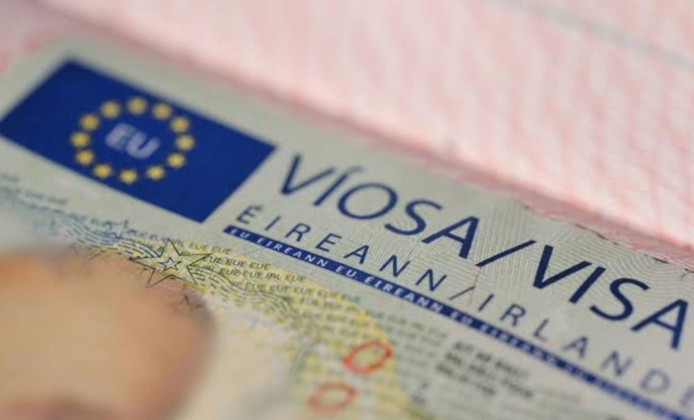 إعفاء المغاربة من رسوم تأشيرة إيرلندا: خطوة تسهل السفر دون إلغاء التأشيرة