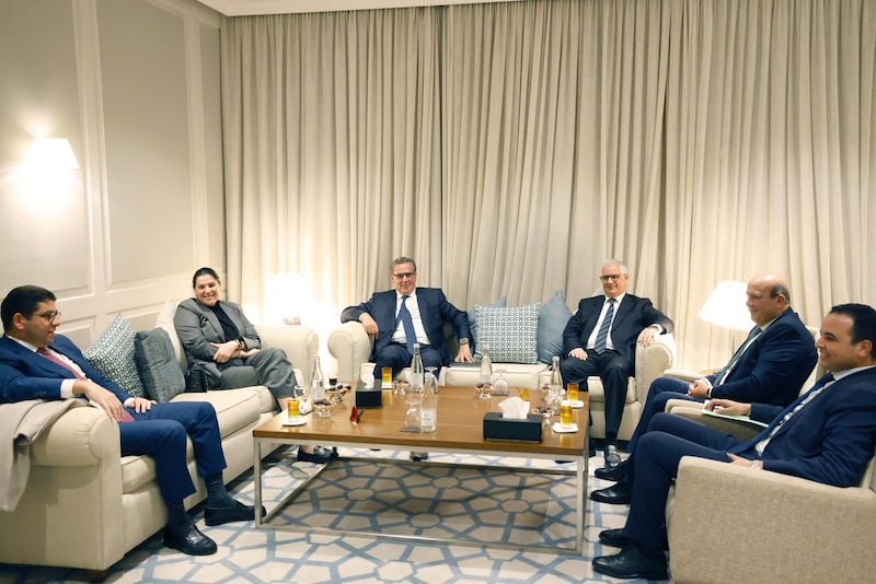 مشاورات تشكيل الحكومة المغربية تنطلق غدًا: المنصوري تلتقي الأحرار والاستقلال