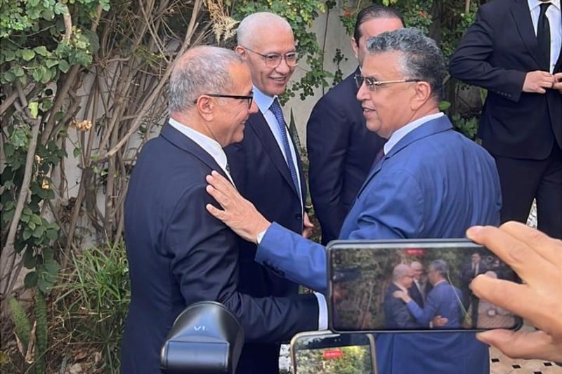 مشاورات تشكيل الحكومة المغربية: البام والأحرار يفتتحان حواراً حاسماً لإنهاء الجمود السياسي